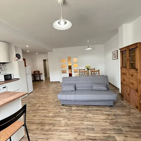 Casa De La Vega Apartment